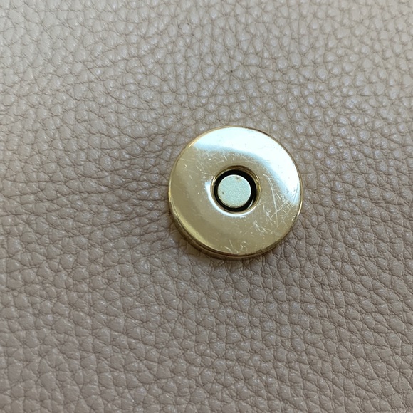 Pebbled Crossbody Purse - Picture 13 of 15